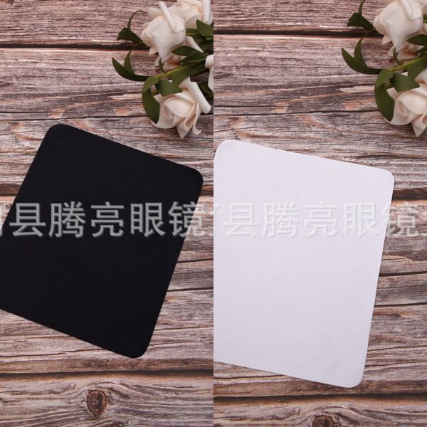 black white gray island silk 4-color ultra-fine soft thickened 15*18 glasses cloth glasses cloth
black white gray island silk 4-color ultra-fine soft thickened 15*18 glasses cloth glasses cloth