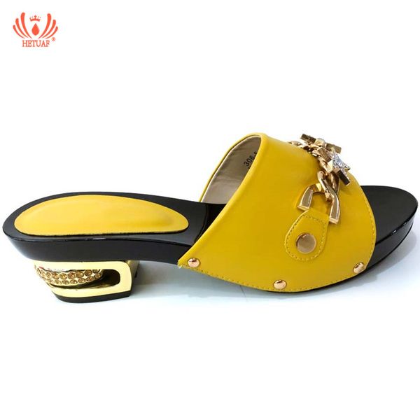 new design african lady slippers 2019 summer low heels women shoes african sandals pumps shoe for wedding, Black
new design african lady slippers 2019 summer low heels women shoes african sandals pumps shoe for wedding, Black
