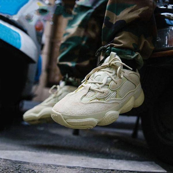 2019 wave runner 500 real womens mens running shoes design by kanye west season5 500s sneakers men boots size 36-46
2019 wave runner 500 real womens mens running shoes design by kanye west season5 500s sneakers men boots size 36-46