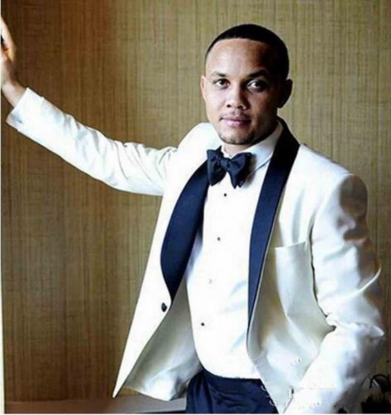 handsome white groom tuxedos black shawl lapel groomsmen wedding tuxedos popular men formal prom jacket blazer suit(jacket+pants+tie) 1362, Black;gray
handsome white groom tuxedos black shawl lapel groomsmen wedding tuxedos popular men formal prom jacket blazer suit(jacket+pants+tie) 1362, Black;gray