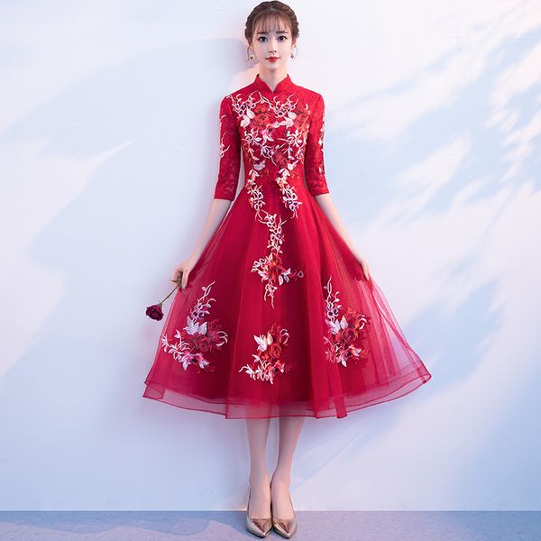 burgundy cheongsam chinese traditional wedding bride dress floral slim long toast suit charming vestidos de festa chinos, Red
burgundy cheongsam chinese traditional wedding bride dress floral slim long toast suit charming vestidos de festa chinos, Red