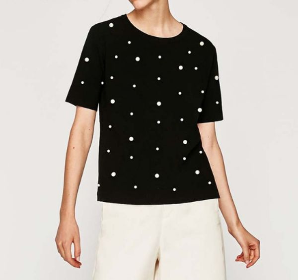 New Summer Pearls Beaded T -Shirt Women Cotton Loose Casual Black Tops Women Short Sleeve O -Neck Tee Shirt High Quality
New Summer Pearls Beaded T -Shirt Women Cotton Loose Casual Black Tops Women Short Sleeve O -Neck Tee Shirt High Quality