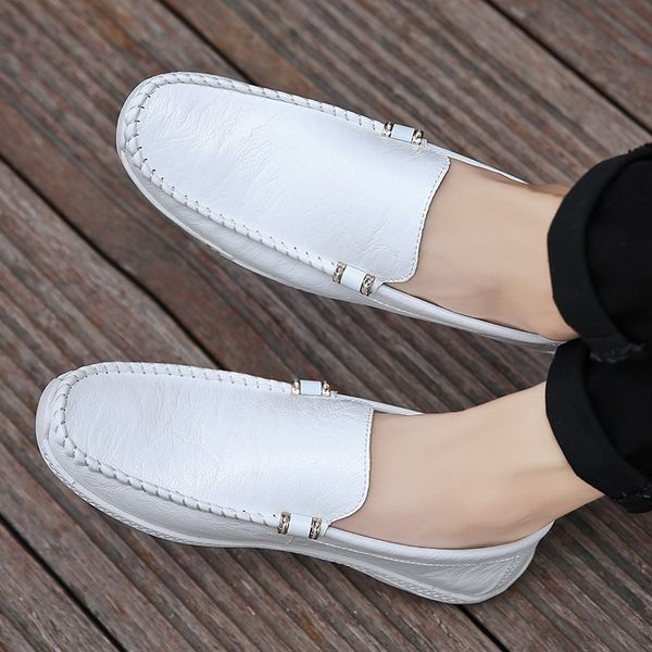 2020 men casual shoes black white yellow silver mens size sneakers fashion red jogging walking color drop fast shipping l082
2020 men casual shoes black white yellow silver mens size sneakers fashion red jogging walking color drop fast shipping l082