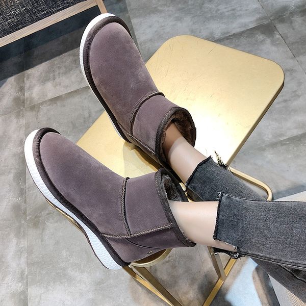 snow boots women casual non slip ankle boots thick plush winter shoes ladies cute bear head pattern black bean paste color
snow boots women casual non slip ankle boots thick plush winter shoes ladies cute bear head pattern black bean paste color