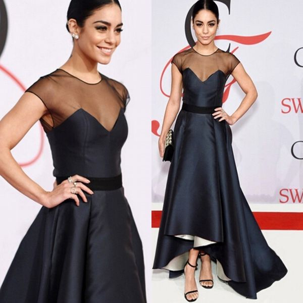 runway dresses sparkly a-line backless floor-length ruffles celebrity evening gowns, Black
runway dresses sparkly a-line backless floor-length ruffles celebrity evening gowns, Black