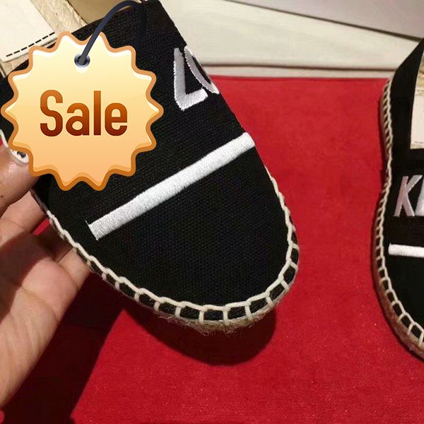 luxurymen and women with tiger head single shoes and lazy shoes fisherman's shoes with box, Black
luxurymen and women with tiger head single shoes and lazy shoes fisherman's shoes with box, Black