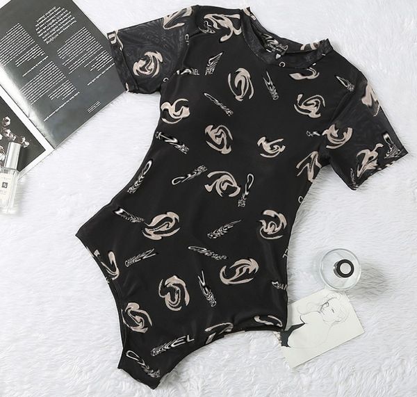 designer women's swimwear short-sleeved sunscreen fashion mesh conservative black one-piece swimsuit women's clothing size s, White;black
designer women's swimwear short-sleeved sunscreen fashion mesh conservative black one-piece swimsuit women's clothing size s, White;black