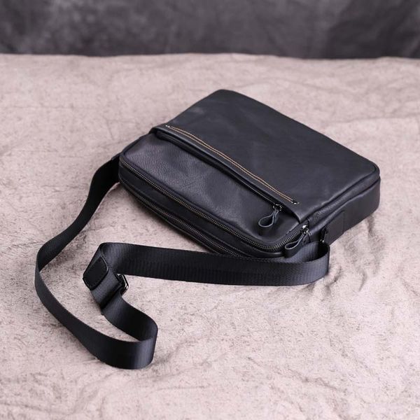 aetoo brand embossed leather embossed first layer of leather women 's leisure briefcase diagonal cross - package retro
aetoo brand embossed leather embossed first layer of leather women 's leisure briefcase diagonal cross - package retro