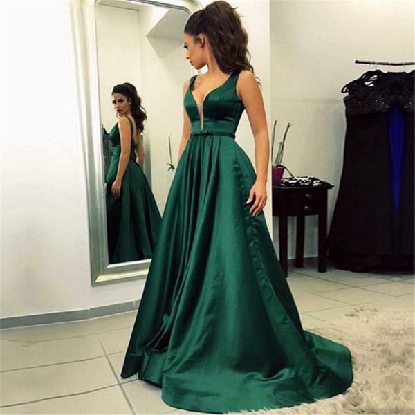 dark green long stain evening dresses 2020 v neck backless appliques formal prom party gowns vestido de noite plus size, Black;red
dark green long stain evening dresses 2020 v neck backless appliques formal prom party gowns vestido de noite plus size, Black;red