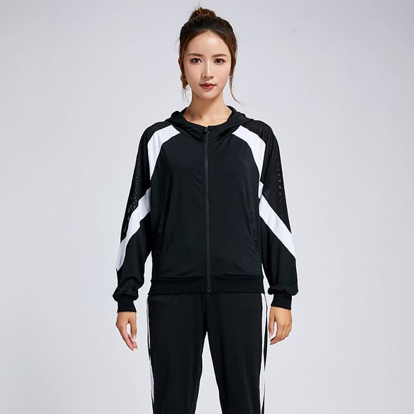 new sports jacket women's long-sleeve zipper ladies yoga outdoor jacket running women sport women, Black;red
new sports jacket women's long-sleeve zipper ladies yoga outdoor jacket running women sport women, Black;red