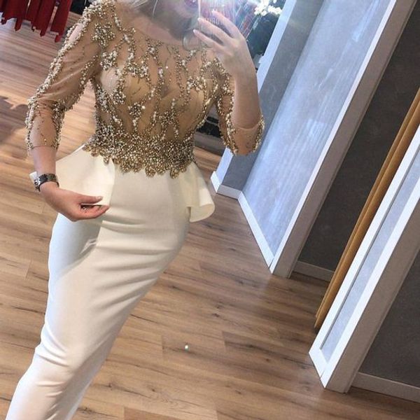 scoop neck 3/4 long sleeve evening dresses with lace beading floor length satin sheath prom gowns formal dress, Black;red
scoop neck 3/4 long sleeve evening dresses with lace beading floor length satin sheath prom gowns formal dress, Black;red