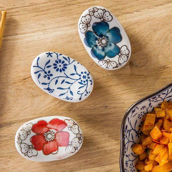 japanese style chopsticks holder rack spoon fork rest stand kitchen tools tableware
japanese style chopsticks holder rack spoon fork rest stand kitchen tools tableware