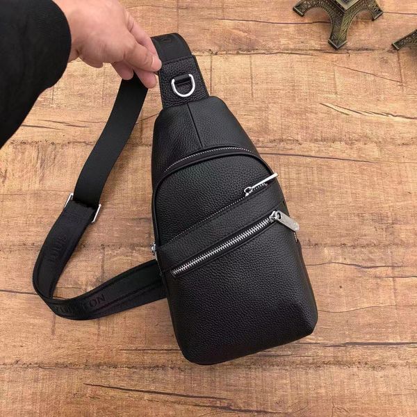 new 2019 fashion concise man chest bag designer fanny pack unique design concept factory direct sales global transportation
new 2019 fashion concise man chest bag designer fanny pack unique design concept factory direct sales global transportation