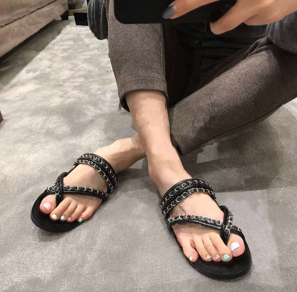 2019 fashion chain slides flat shoes woman summer outside slippers beach shoes slip on flip flops, Black
2019 fashion chain slides flat shoes woman summer outside slippers beach shoes slip on flip flops, Black