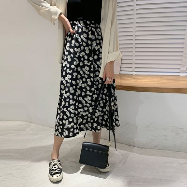 2020 summer new high waist skirts casual black daisy floral skirt vintage faldas female spring a line chiffon skirts women tulle
2020 summer new high waist skirts casual black daisy floral skirt vintage faldas female spring a line chiffon skirts women tulle