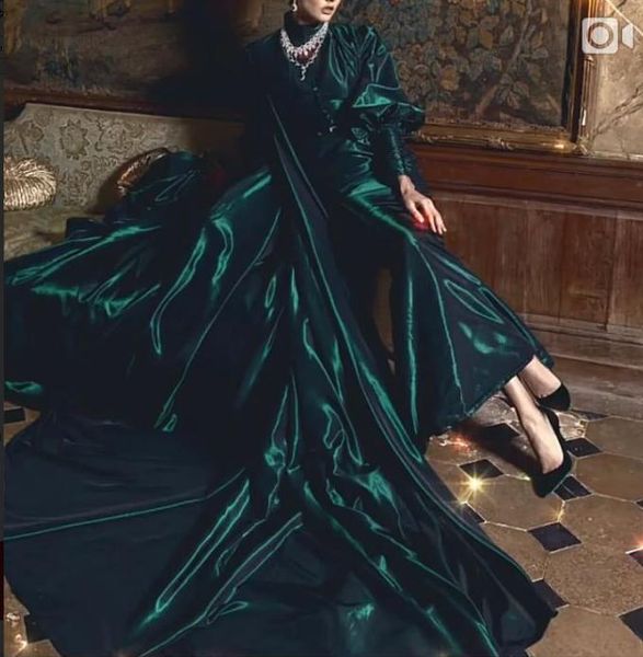 evening dress yousef aljasmi kim kardashian green velvet with cape puffy sleeve long dress mermaid zuhair murad ziadnakad 0012, Black;pink
evening dress yousef aljasmi kim kardashian green velvet with cape puffy sleeve long dress mermaid zuhair murad ziadnakad 0012, Black;pink