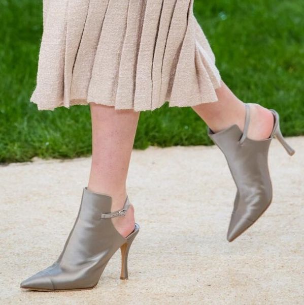 blue black white gray pink silk leather buckle strap thin heels party pumps fashion high heel sandals shoes lady
blue black white gray pink silk leather buckle strap thin heels party pumps fashion high heel sandals shoes lady