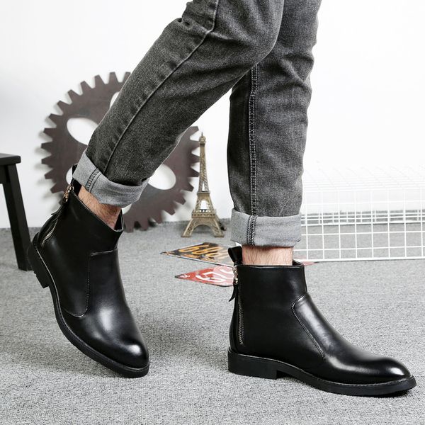 classics black men ankle boots zip concise vintage pointed toe motorcycle boots low heel casual british style shoes
classics black men ankle boots zip concise vintage pointed toe motorcycle boots low heel casual british style shoes