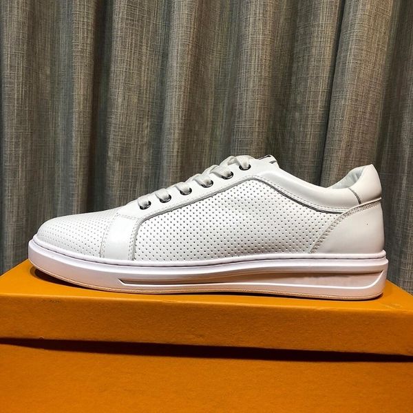 designer shoes original fashion luxury designer men sneakers high end comfortable leather lace up shoes, Red;white 
designer shoes original fashion luxury designer men sneakers high end comfortable leather lace up shoes, Red;white