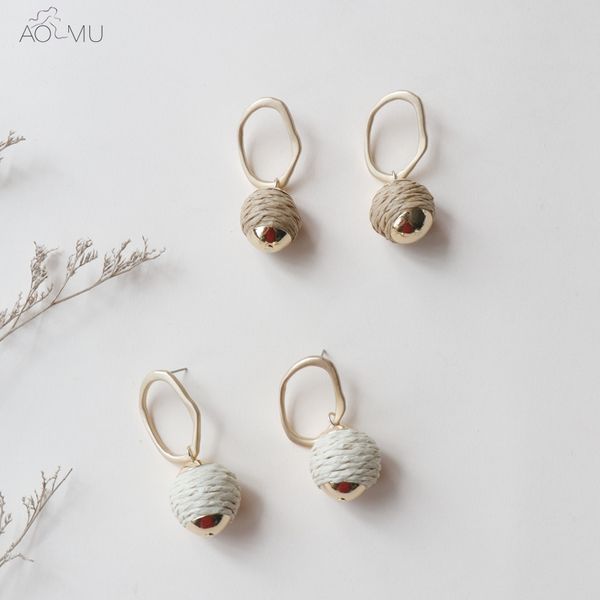 aomu 2019 trend golden metal geometric irregular hollow ball dangle drop earrings for women girl party gift jewelry brincos, Silver
aomu 2019 trend golden metal geometric irregular hollow ball dangle drop earrings for women girl party gift jewelry brincos, Silver
