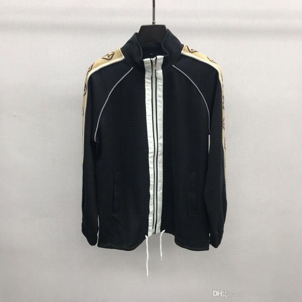 2020 european autumn and winter latest shoulder letter printing casual black suit men's designer fashion men and women luxury black sui, White;black
2020 european autumn and winter latest shoulder letter printing casual black suit men's designer fashion men and women luxury black sui, White;black