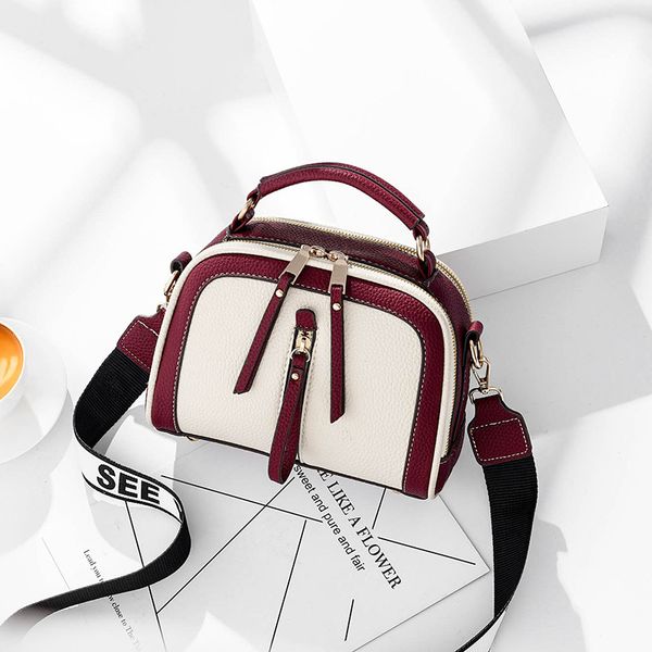 personality baggage girls summer slant baggage girls fashion single shoulder handbag square
personality baggage girls summer slant baggage girls fashion single shoulder handbag square