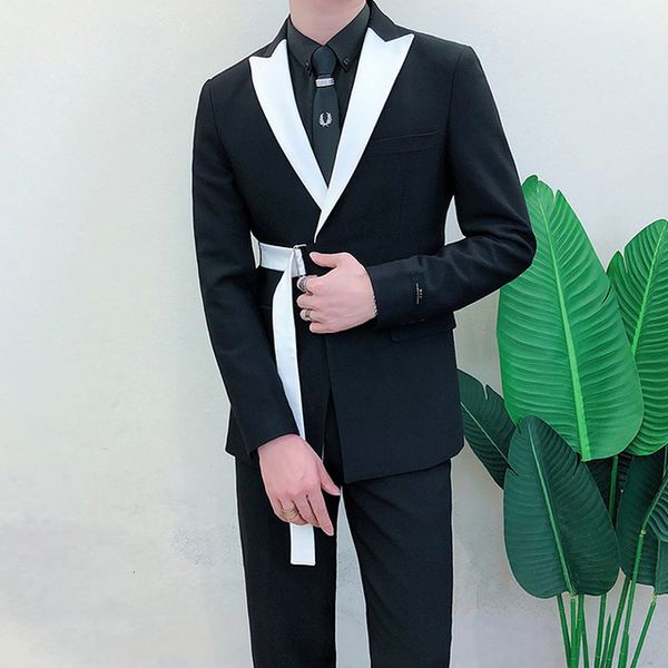 the latest men's suit belt design fashionable young men's suit prom party wedding groomsman slim fit dressterno masculino 2pcs, White;black
the latest men's suit belt design fashionable young men's suit prom party wedding groomsman slim fit dressterno masculino 2pcs, White;black