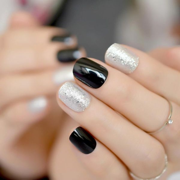 round pre-designed fake nail black silver glitter uv gel false nail tips for lady short full wrap manicure tools 24pcs z866, Red;gold
round pre-designed fake nail black silver glitter uv gel false nail tips for lady short full wrap manicure tools 24pcs z866, Red;gold