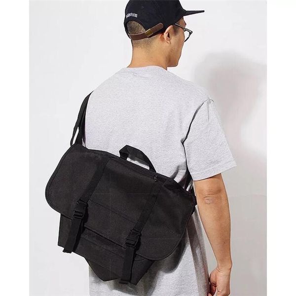 designer-big size crossbody bag brand new fashion canvas bag shoulder bag for young men and women 3 colors
designer-big size crossbody bag brand new fashion canvas bag shoulder bag for young men and women 3 colors