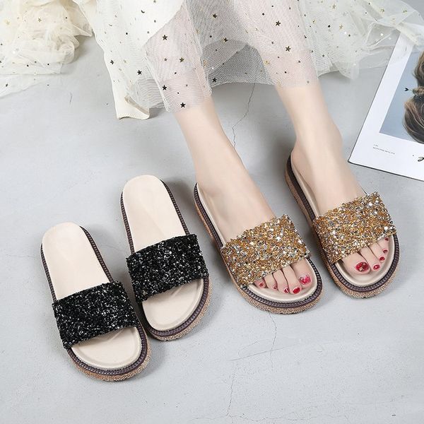 mode pantoufles à fond épais femmes portent 2020 nouvelles chaussures pour femmes d'été casual strass étudiants sandales de plage panto, Black
mode pantoufles à fond épais femmes portent 2020 nouvelles chaussures pour femmes d'été casual strass étudiants sandales de plage panto, Black