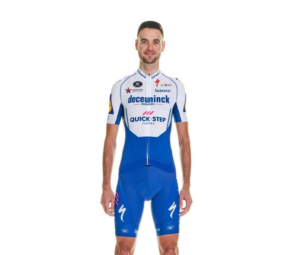 quick step cycling suit 2020 new suit new short-sleeved shirt strap shorts summer quick-drying road bike team uniform good quality for sale, Black;blue
quick step cycling suit 2020 new suit new short-sleeved shirt strap shorts summer quick-drying road bike team uniform good quality for sale, Black;blue