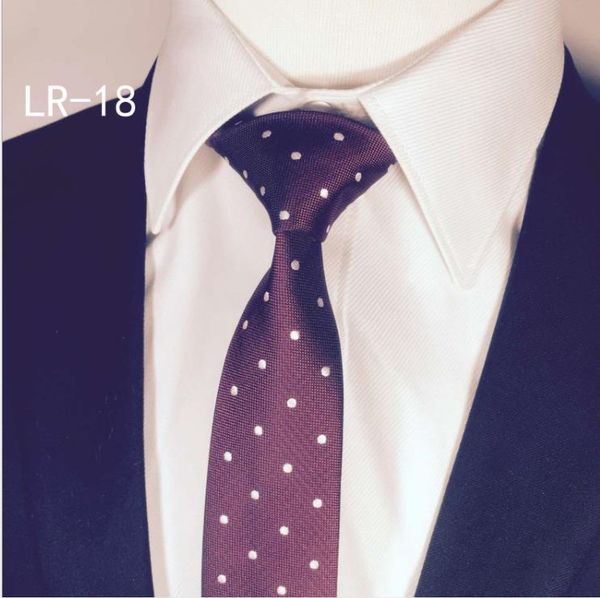2019 korean version tie men's business leisure work tie 5cm jacquard narrow tie, Blue;purple
2019 korean version tie men's business leisure work tie 5cm jacquard narrow tie, Blue;purple