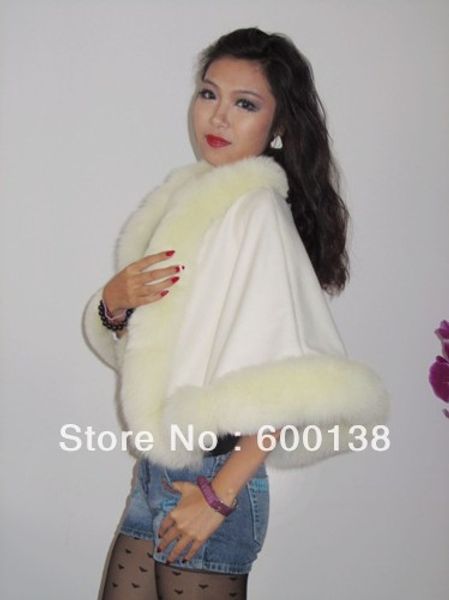 kid 's(age6-9)100% cashmere cape with real fur trim length 50cm straight fur shawl for kids, Red;brown
kid 's(age6-9)100% cashmere cape with real fur trim length 50cm straight fur shawl for kids, Red;brown