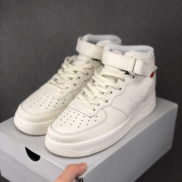 2020 white red skate shoes fashion running sports sneakers for men women low high cut casual designer trainers trainers baskets zapatos
2020 white red skate shoes fashion running sports sneakers for men women low high cut casual designer trainers trainers baskets zapatos