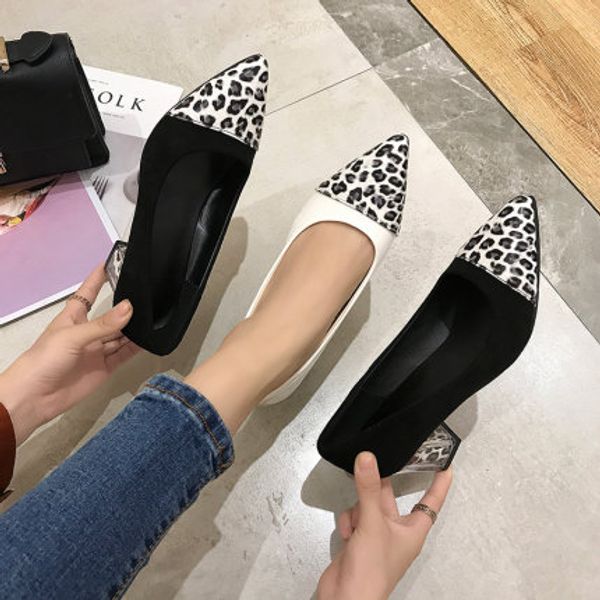 2020 new shallow mouth pointed fashion leopard color-matching cat with comfortable single pedal single shoes women, Black
2020 new shallow mouth pointed fashion leopard color-matching cat with comfortable single pedal single shoes women, Black