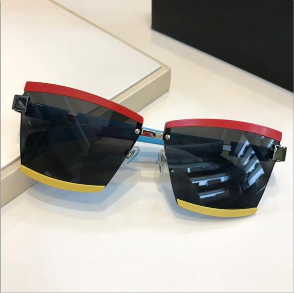 latest selling popular fashion 61xs women sunglasses mens sunglasses men sunglasses gafas de sol sun glasses uv400 lens with box, White;black
latest selling popular fashion 61xs women sunglasses mens sunglasses men sunglasses gafas de sol sun glasses uv400 lens with box, White;black