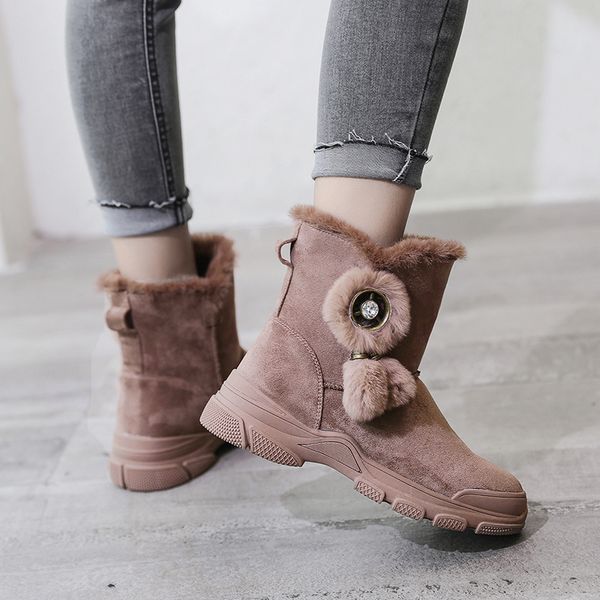 2019 winter new women suede plush lining ankle fur snow boots flat with black/brown crystal emu boots fashion cotton shoes
2019 winter new women suede plush lining ankle fur snow boots flat with black/brown crystal emu boots fashion cotton shoes