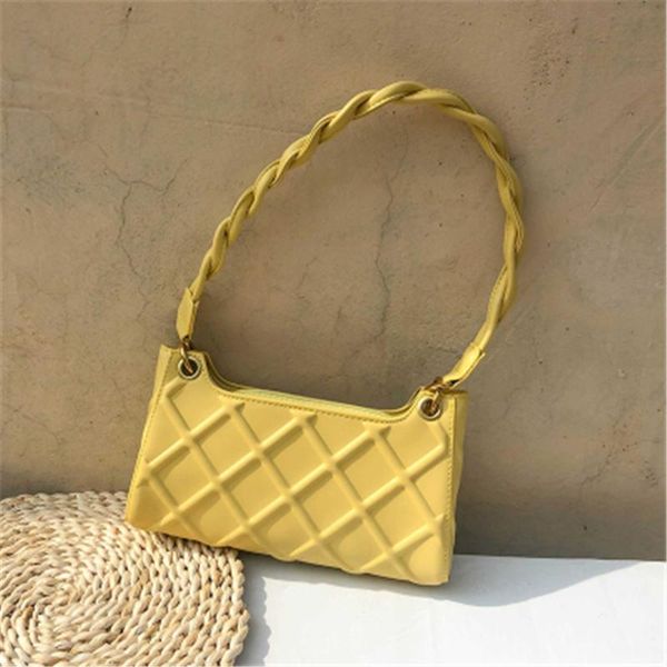 new 2020 handbag popular three-dimensional turingite armpit simple joker shoulder women's bag mailing
new 2020 handbag popular three-dimensional turingite armpit simple joker shoulder women's bag mailing