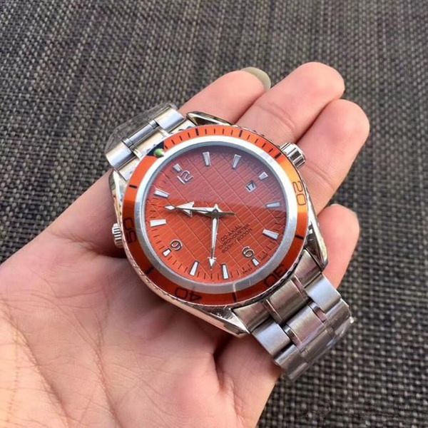 2020 new luxury mechanical men's 300 master coaxial 41mm automatic gentleman's watch spectre men's sport chronometer watch, Slivery;brown
2020 new luxury mechanical men's 300 master coaxial 41mm automatic gentleman's watch spectre men's sport chronometer watch, Slivery;brown