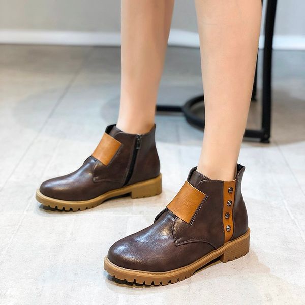 2020 new zipper pu leather mid-heel fashion rivet short boots winter warm fur round toe casual women ankle boots, Black
2020 new zipper pu leather mid-heel fashion rivet short boots winter warm fur round toe casual women ankle boots, Black