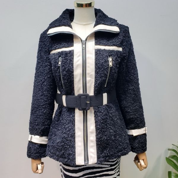 parquet imitation lamb hair thickening imitation fur cotton long section with handsome british plus velvet jacket female, Black
parquet imitation lamb hair thickening imitation fur cotton long section with handsome british plus velvet jacket female, Black