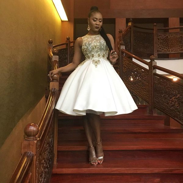 2020 satin puffy a line short prom dresses with beaded lace sleeveless graduation party homecoming evening gowns, Black
2020 satin puffy a line short prom dresses with beaded lace sleeveless graduation party homecoming evening gowns, Black