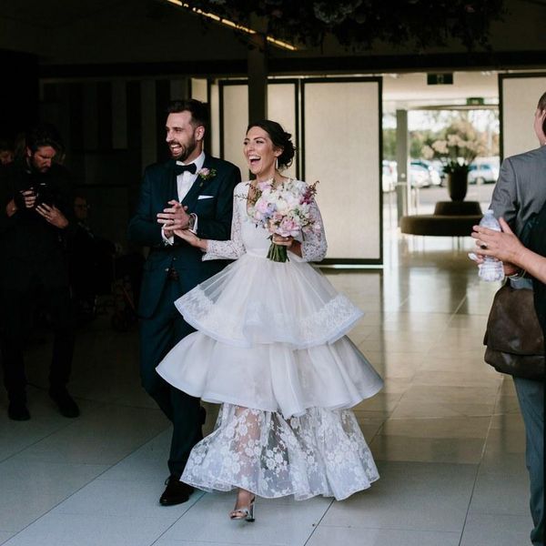 charming layered skirt a line wedding dresses square neck full sleeve tiered ankle length bridal gown cupcake lace wedding gown, White
charming layered skirt a line wedding dresses square neck full sleeve tiered ankle length bridal gown cupcake lace wedding gown, White