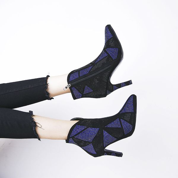 autumn/winter 2019 new slicing pointed head full of high-heeled women's boots brace fashion fine heeled short-heeled girl, Black
autumn/winter 2019 new slicing pointed head full of high-heeled women's boots brace fashion fine heeled short-heeled girl, Black