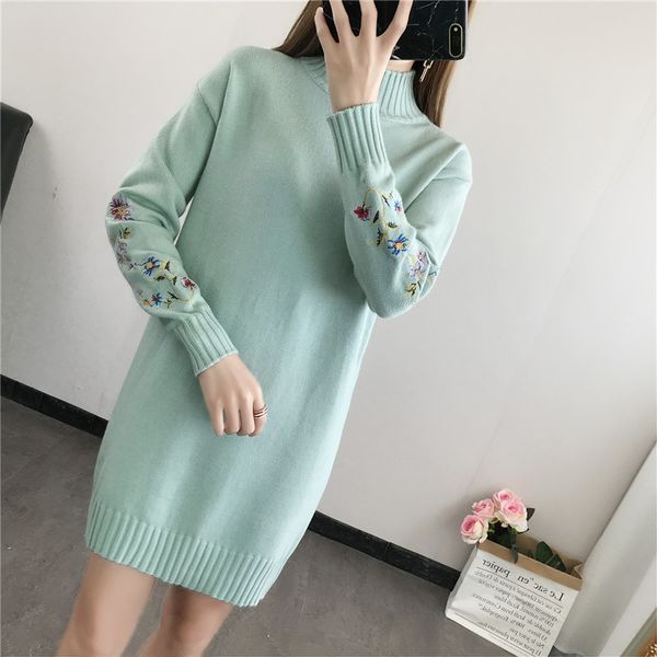 woman sweater new style high neck han edition sweater woman loose embroidery covers the head in long paragraph, White;black
woman sweater new style high neck han edition sweater woman loose embroidery covers the head in long paragraph, White;black