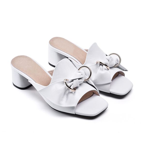 fashion chunky heels mules chaussures femmes with handmade bow-knot for women and ladies, Black
fashion chunky heels mules chaussures femmes with handmade bow-knot for women and ladies, Black