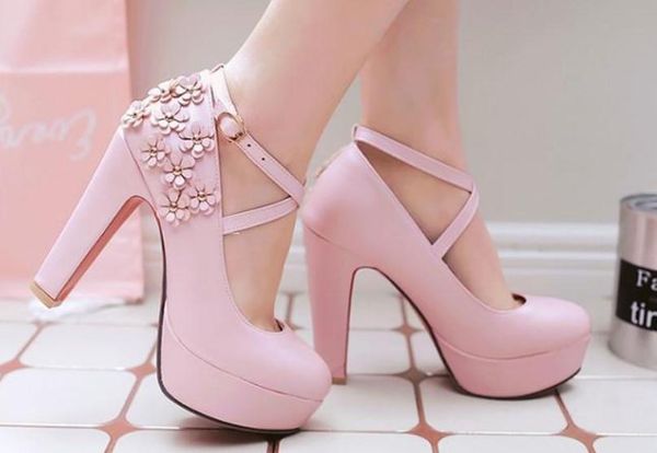 2018 women's shoes in spring and autumn with new style high heel coarse heel waterproof table round head, Black
2018 women's shoes in spring and autumn with new style high heel coarse heel waterproof table round head, Black