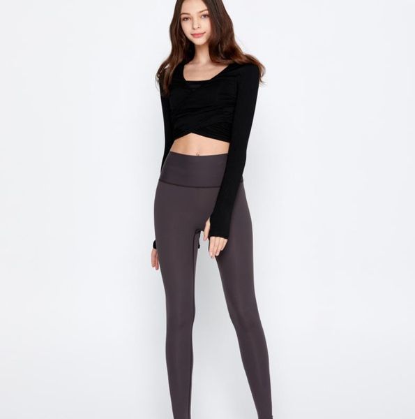 fashion wild high elastic soft long sleeves quick-drying female models slim waist yoga practice sportswear spring and summer models
fashion wild high elastic soft long sleeves quick-drying female models slim waist yoga practice sportswear spring and summer models