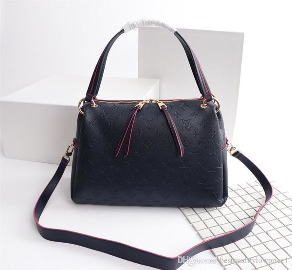 2019 b fashion men s and women s messenger bag messenger shoulder bag chain retro real leather m43719
2019 b fashion men s and women s messenger bag messenger shoulder bag chain retro real leather m43719