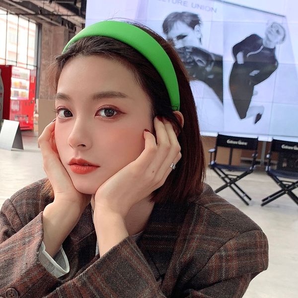 hair accessories korean solid color headband pu leather hairbands women simple bezel girls fashion wild wide head hoop
hair accessories korean solid color headband pu leather hairbands women simple bezel girls fashion wild wide head hoop